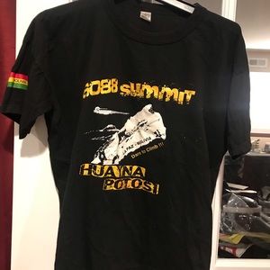 Hening’s t Shirt